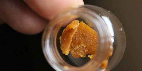 Découvrez cette nouvelle façon de fumer du cannabis : Le dabbing
