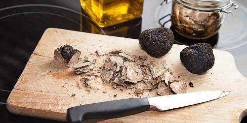5 Conseils pour Manger des Truffes et des Champignons Magiques