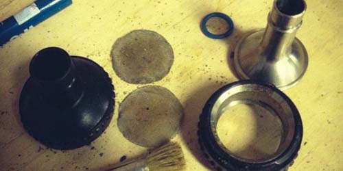 Comment et Pourquoi Nettoyer un Vaporisateur ?